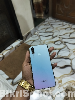 Vivo Y17